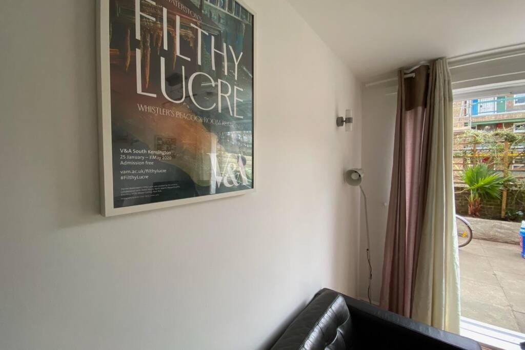 Two Bedroom Garden Flat In Zone 2 Londra Exterior foto